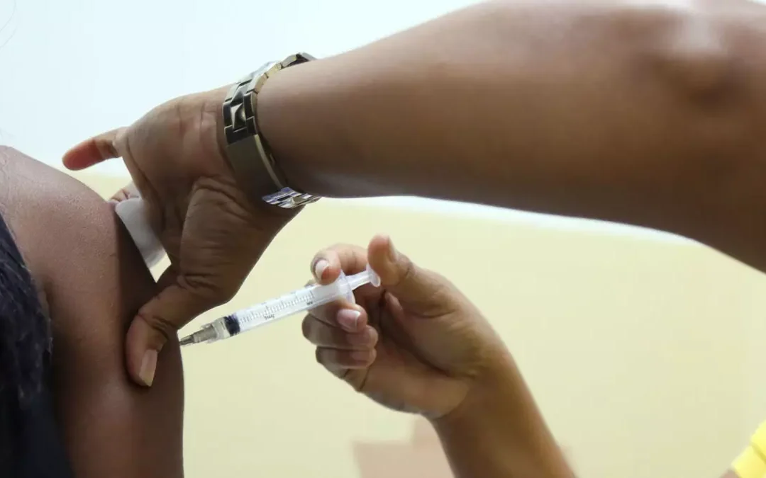 Vacinação contra gripe será antecipada no Brasil