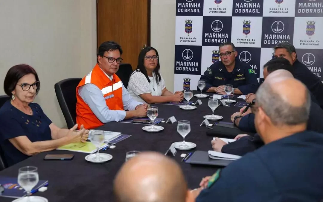 SMS e Marinha se unem no combate à dengue
