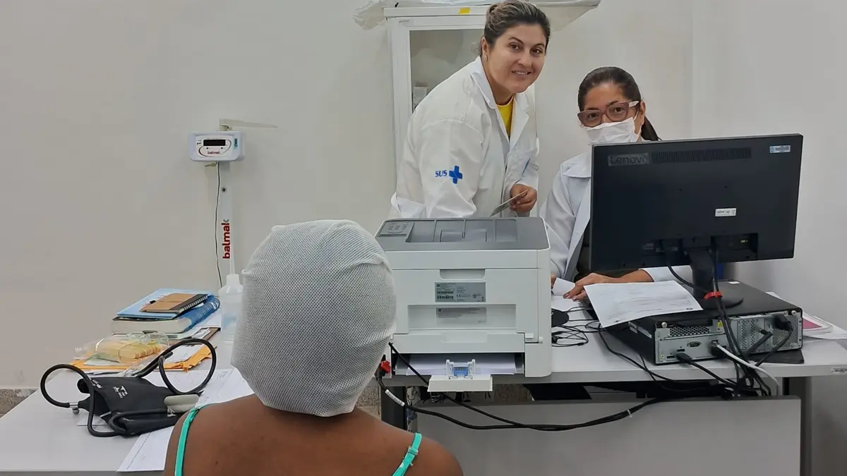 Emerg&ecirc;ncia de Salvador, a Secretaria Municipal da Sa&uacute;de (SMS) segue com Unidades da Aten&ccedil;&atilde;o B&aacute;sica em retaguarda &agrave;s UPAs.