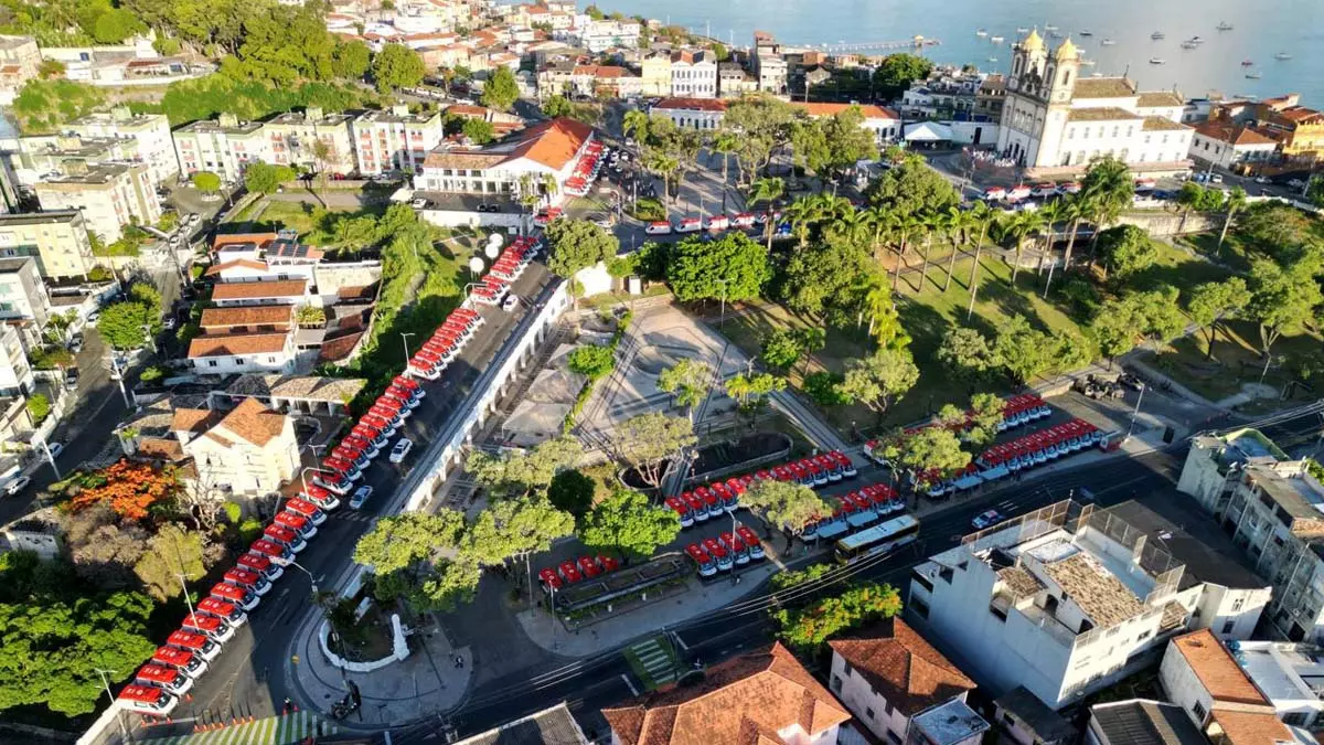 Sistema &Uacute;nico de Sa&uacute;de (SUS) na Bahia recebeu um incremento de 80 novas ambul&acirc;ncias do Servi&ccedil;o de Atendimento M&oacute;vel de Urg&ecirc;ncia (Samu)